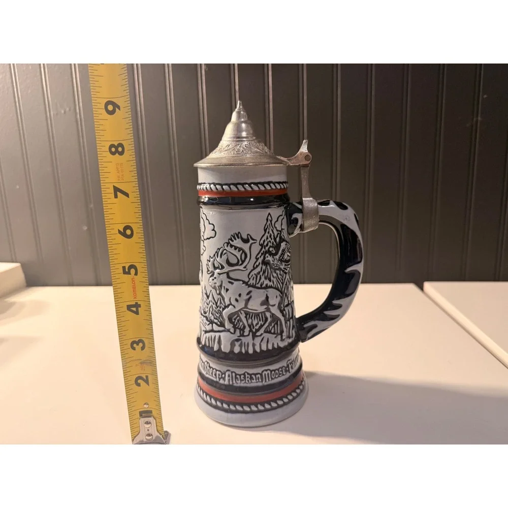 Avon wilderness stein blue